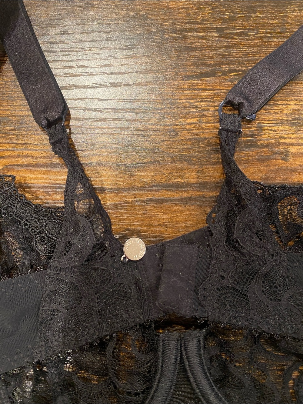 Maison Lejaby Sheer Black Lace Underwire Bra with Adjustable Straps - Picture 6 of 13